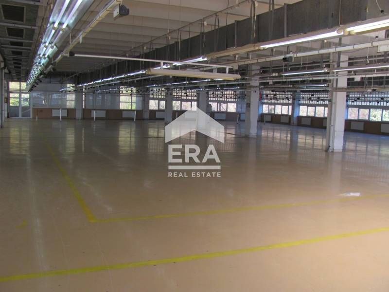ЕКСКЛУЗИВНО! Ера Тера продава многофункционална производствена сграда