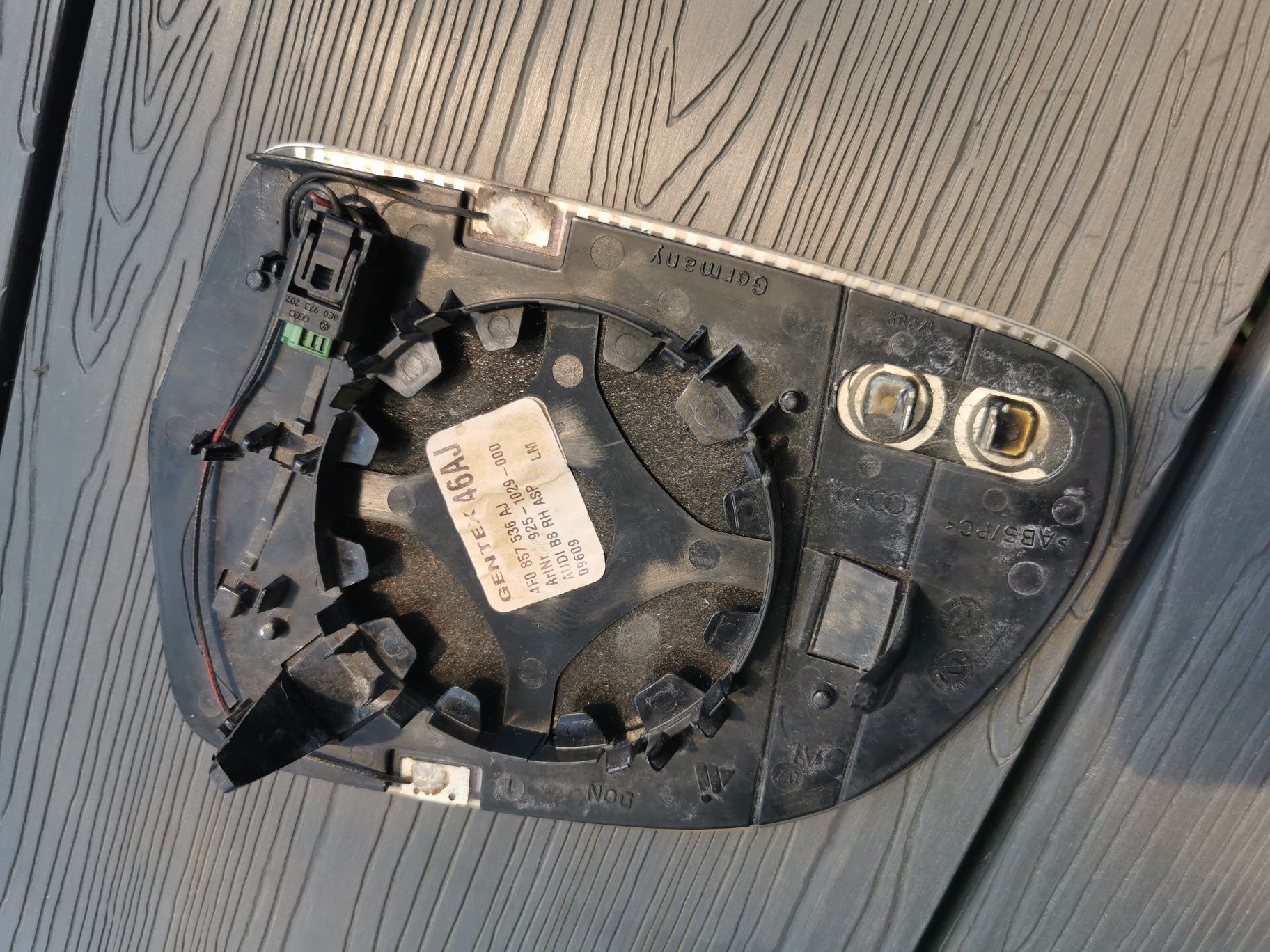 Sticle oglinzi heliomate Audi A4 B8 4F0857536AJ/4F0857535AH