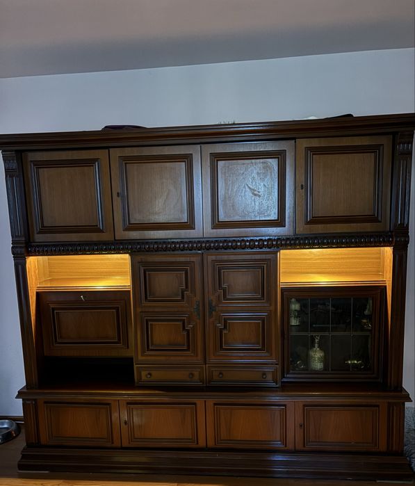Mobilier sufragerie lemn masiv cireș – vintage