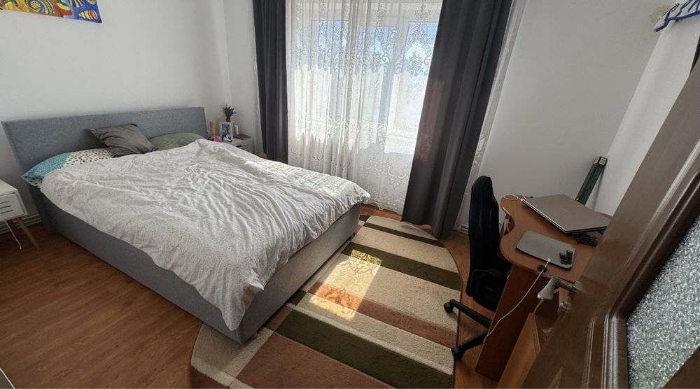 Apartament 2 camere de vanzare