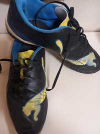 Футболни обувки стоножки Puma No 44