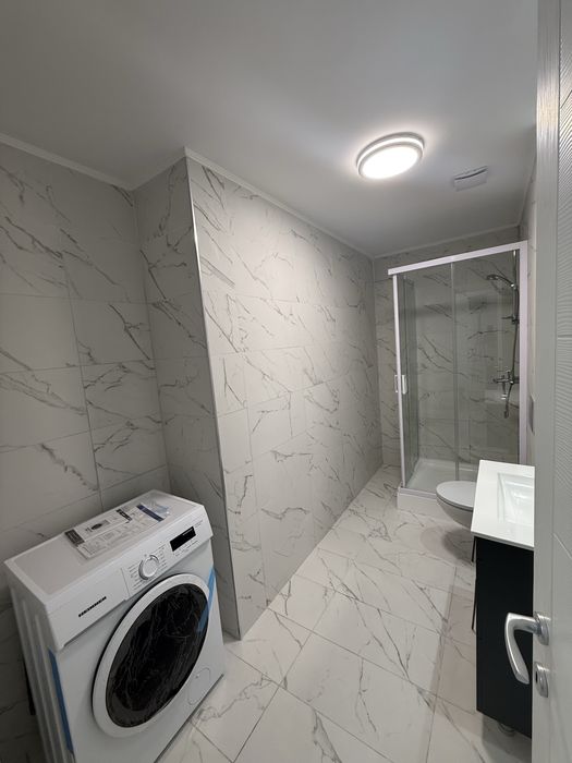 Apartament 3 camere Cosmopolis- prima inchiriere- parcare- proprietar