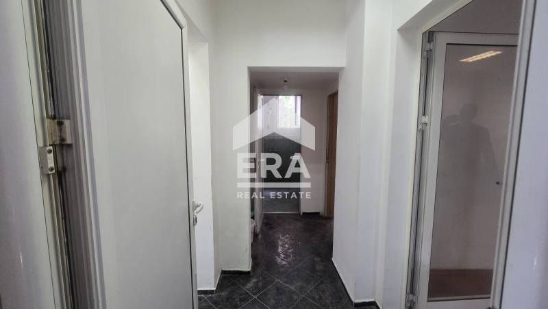 Ексклузевно! Ера Тера продава тристаен апартамент, в непосредствена бл
