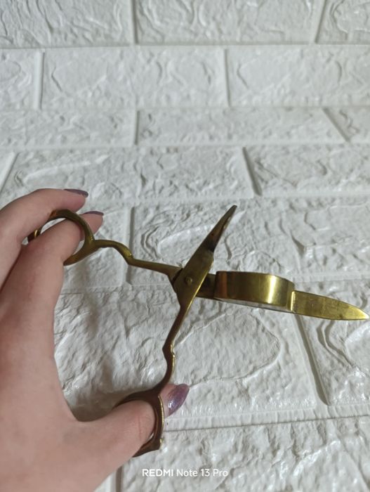 Ножичка за гасене на свещи