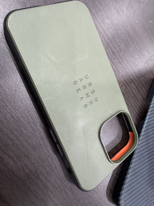 Husa iPhone 15 pro max UAG urban army gear