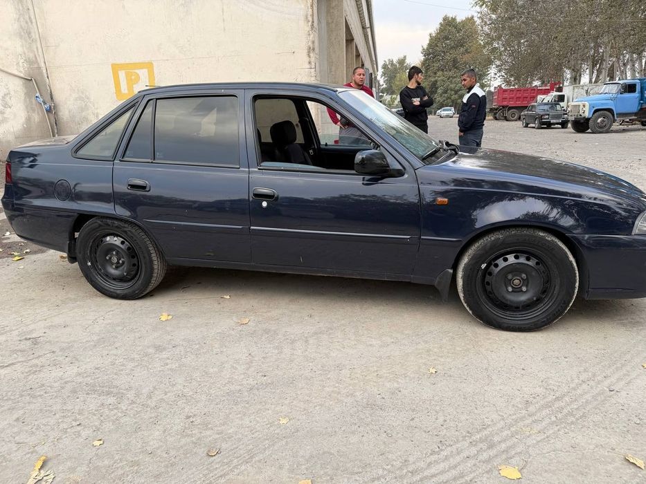 Nexia 2 машина своя