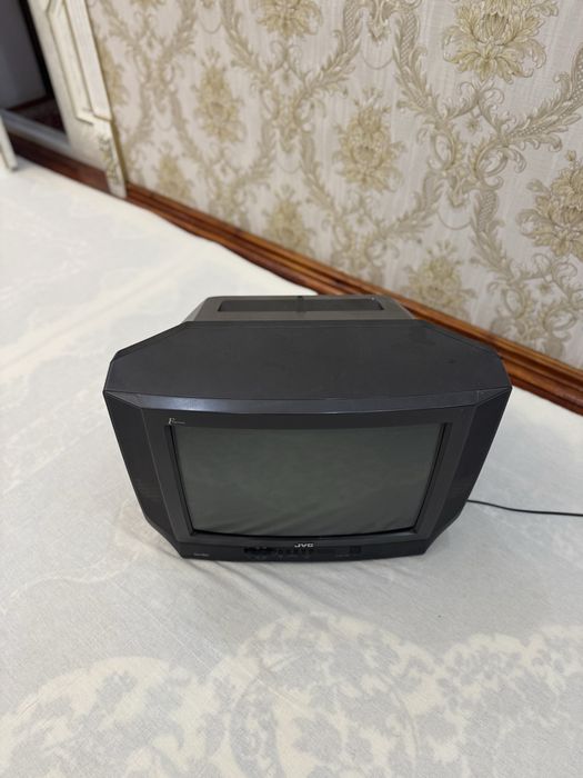 Телевизор JVC, подставка(мебель) в ПОДАРОК!!!