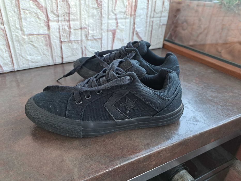 детски маратонки,кецове,гуменки,спортни обувки.ном33 Converse-All Star
