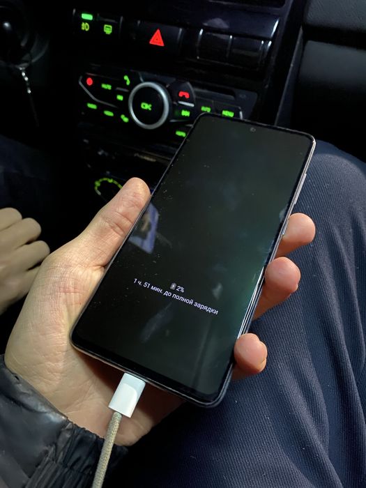 Продам самсунг а51