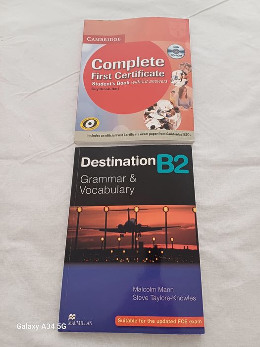 Cartea- Complet first certificate Cambridge.