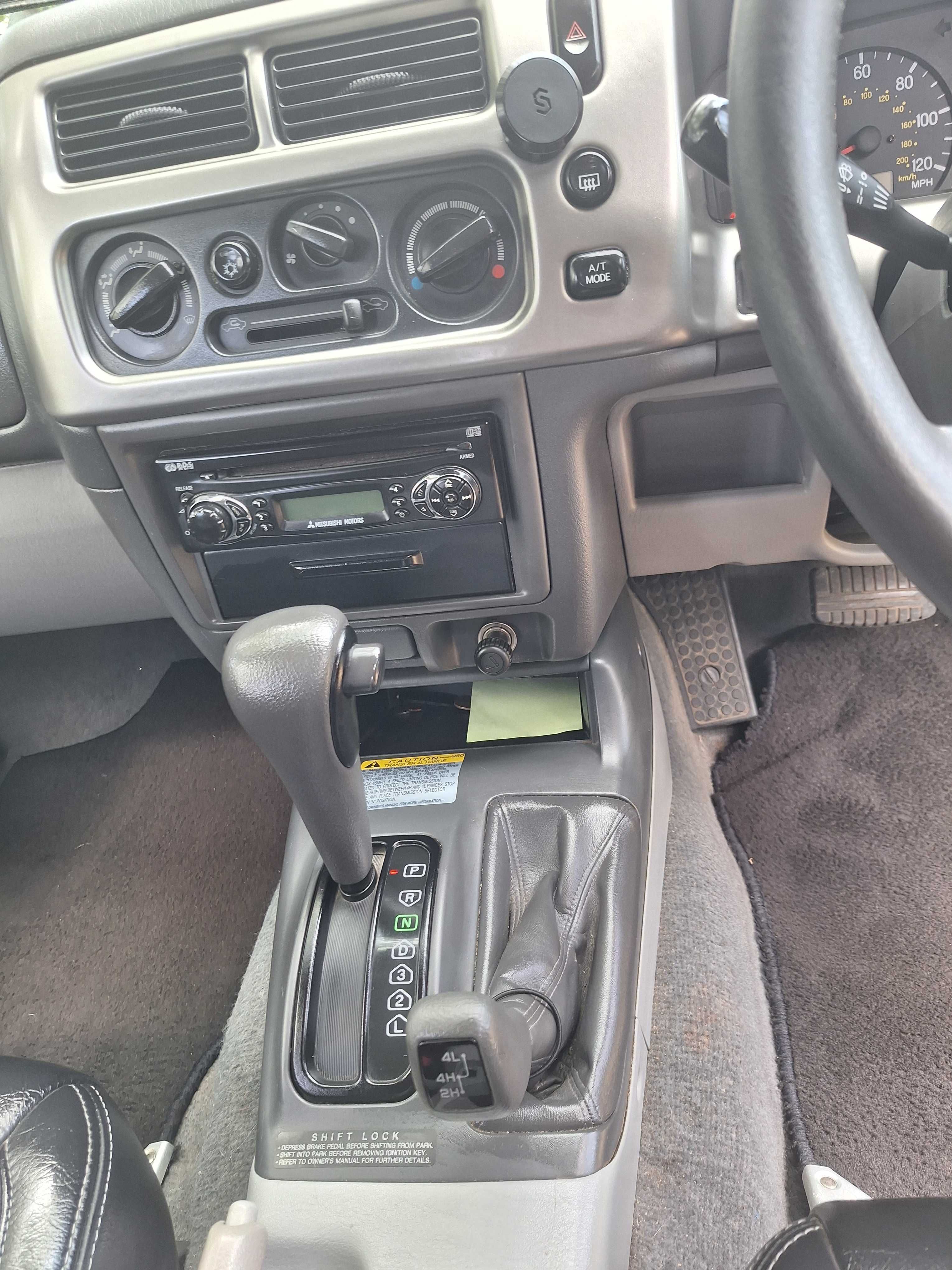 Mitsubishi Pajero sport 3.0 V6