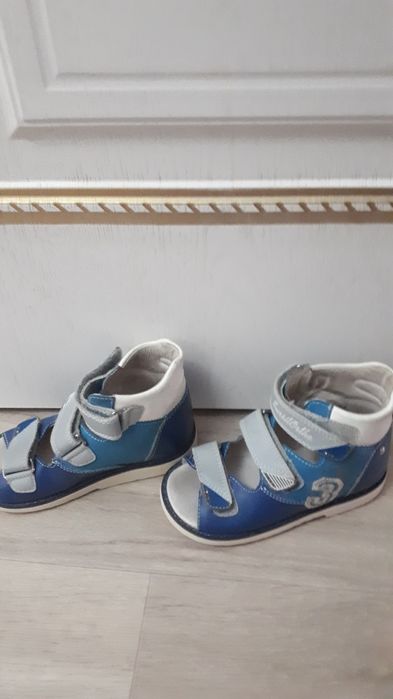 Детская обувь