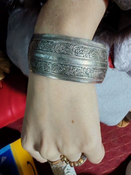 Brățări placate cu argint 150 de lei bucata