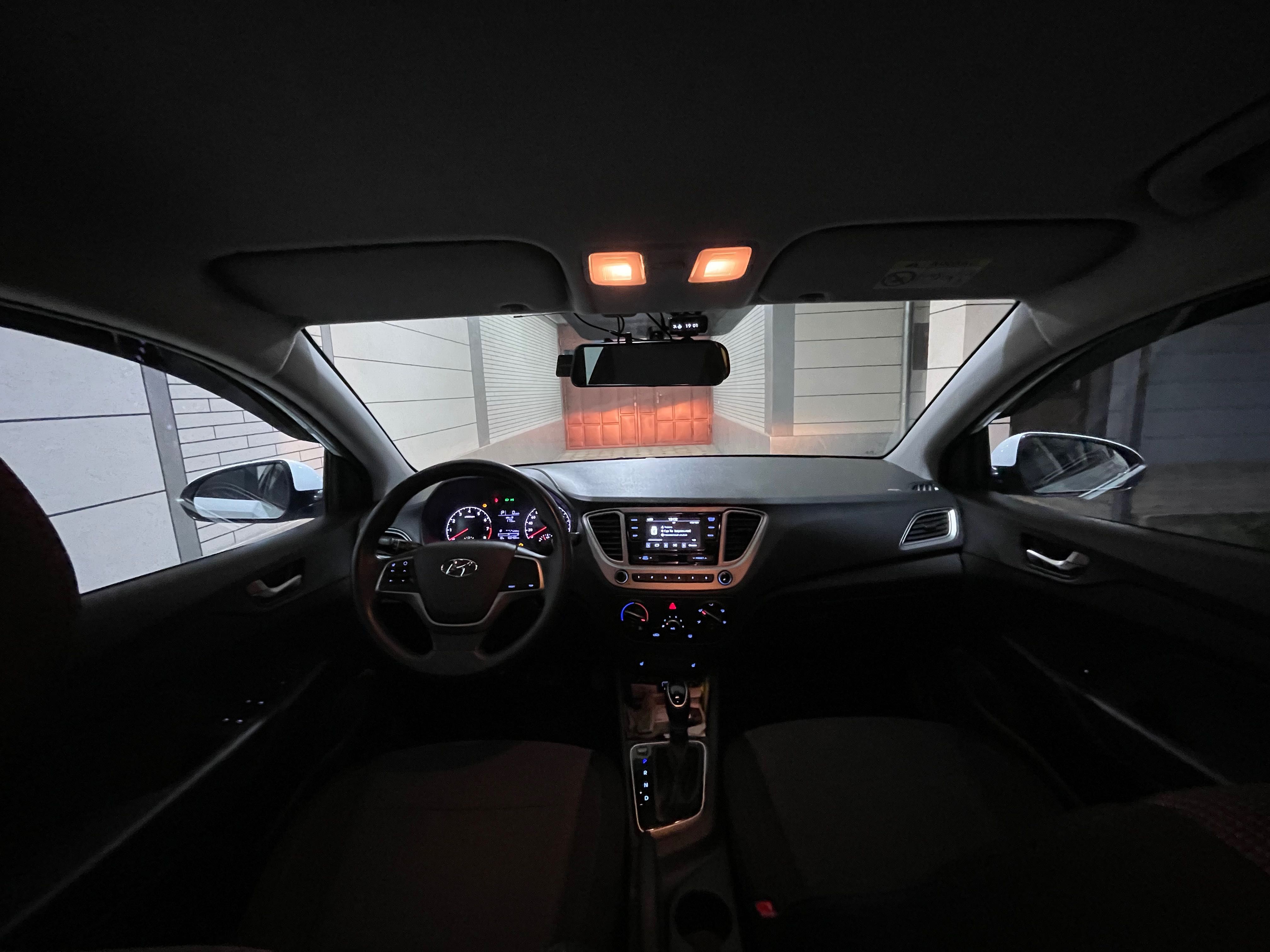 hyundai accent 2020