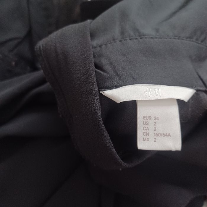 Пола Mango, Гащеризон H & M