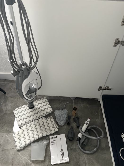 Mop electric cu aburi 2 in 1 portabil Shark S6005EU