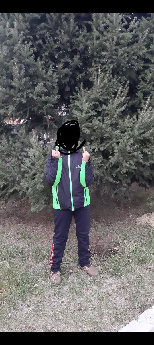 Куртки на мальчика 8-12лет.