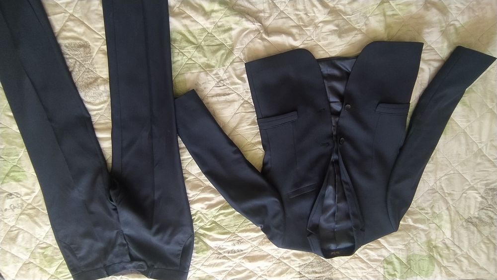 Костюм с брюками