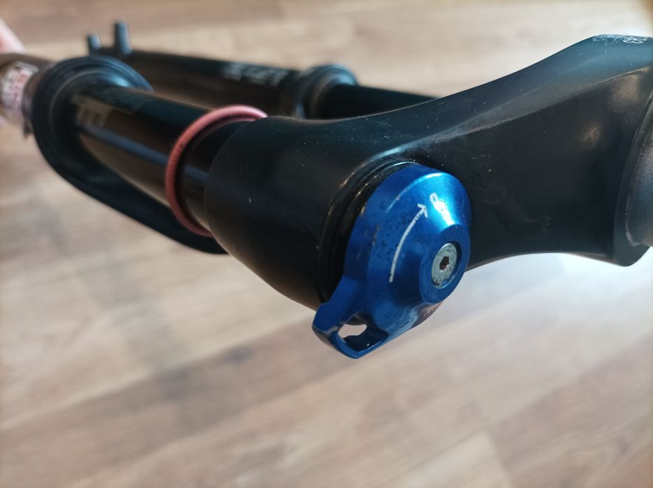 MTB XC вилки Rockshox REBA, JUDY,  100 мм ход