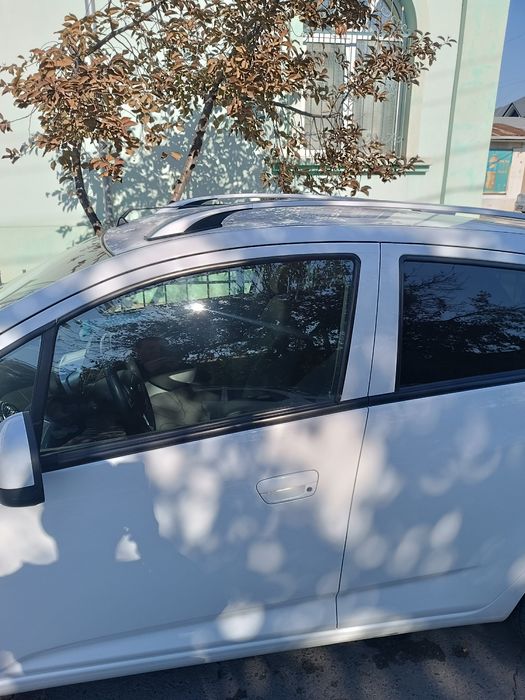 Chevrolet Spark сотилади 4- позиция   9200 у е.200 у.е.200 у .е