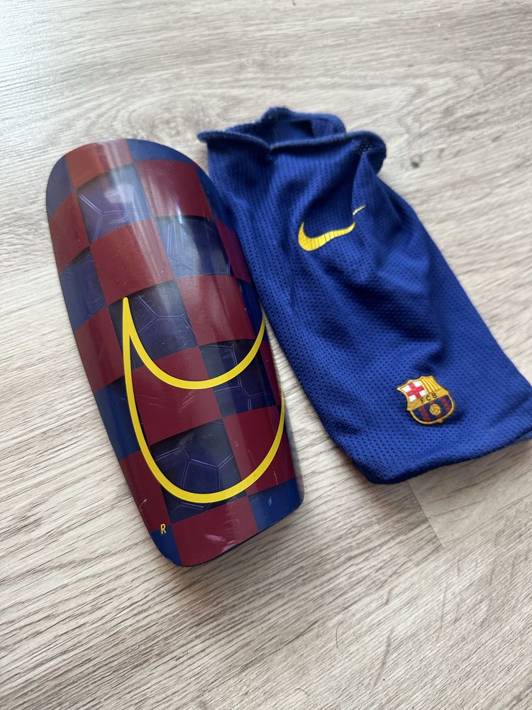 Aparatori fotbal profesionale Nike Barcelona