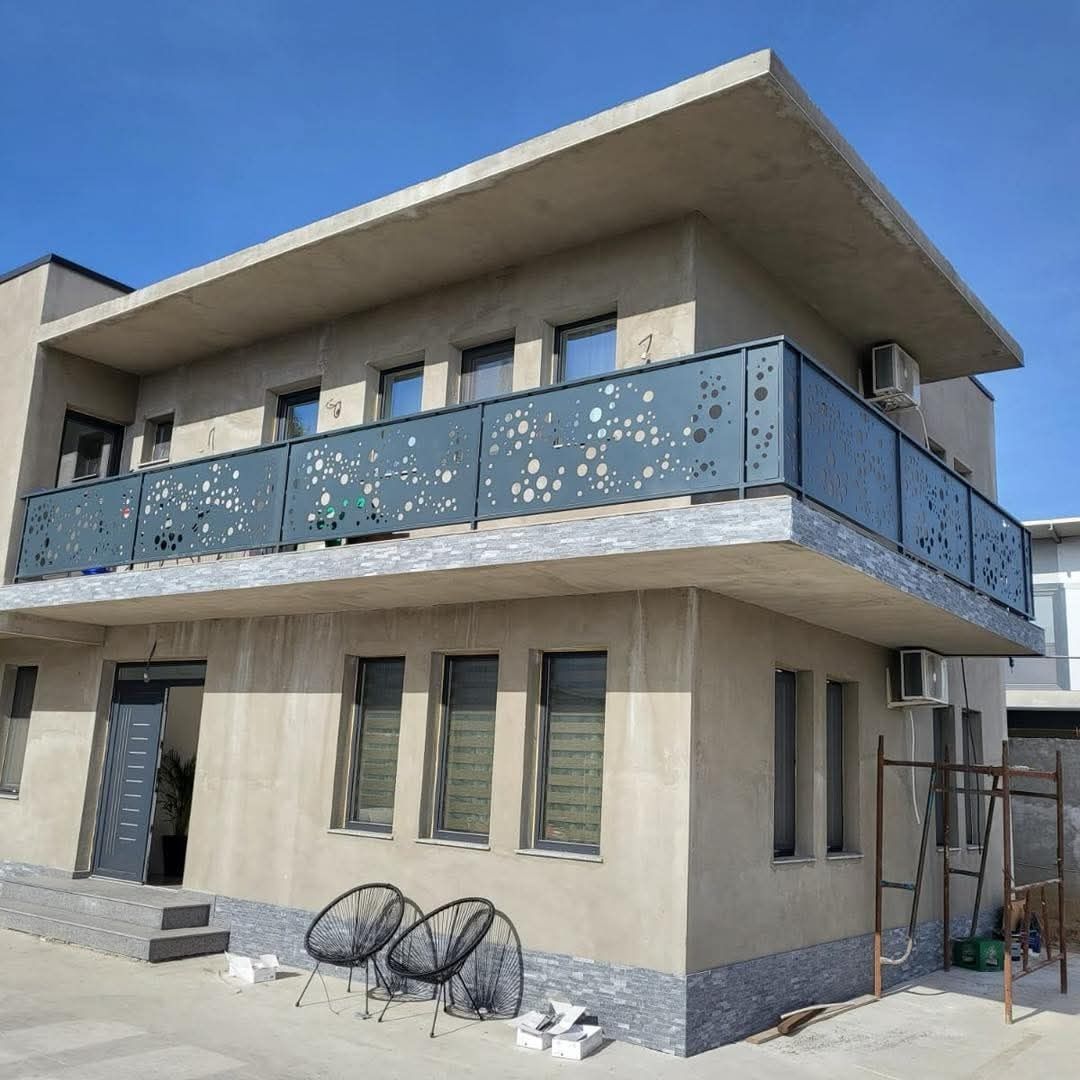 Porți,lacre gard,scări, balustrade,foisoare, hala depozitare etc