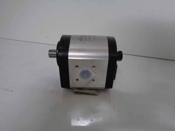 Pompa hidraulica deutz Agrolux Landini Same rot stanga cu ax canelat