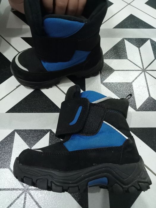 Продам зимние сапоги