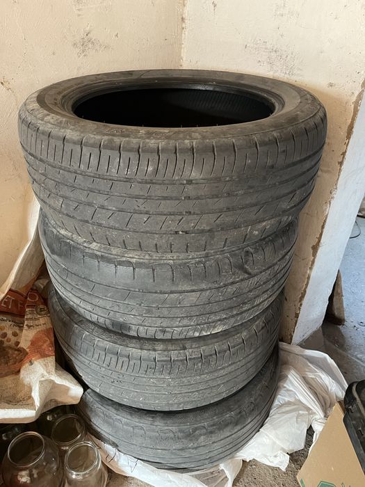 Шины резина 215/55/17 бричстон