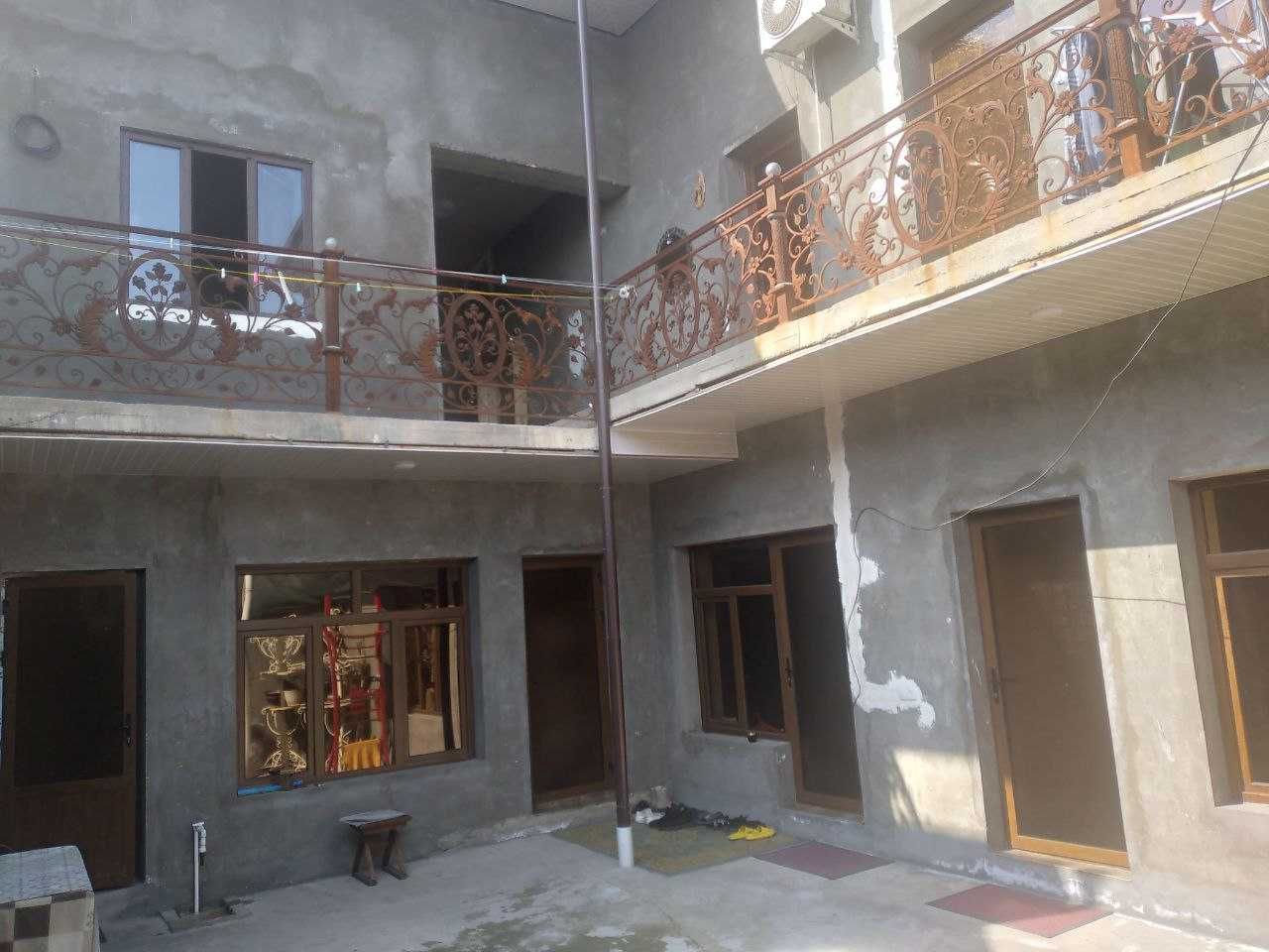 Продаётся дом Уч кахрамон 1.5км Парвоз 5 ком 1.6 сот