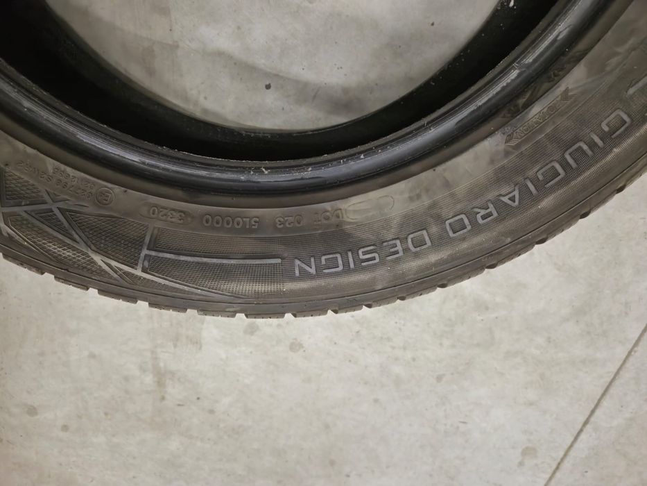 2 anvelope iarna Vredestein 225 55 18 aproape noi