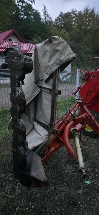 Coasa kuhn gmd 44 ridicare hidraulica si manuala