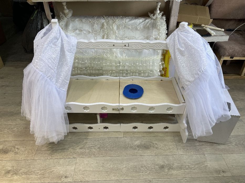 Smart beshik, o'zi tebranadigan, Bluetoothli