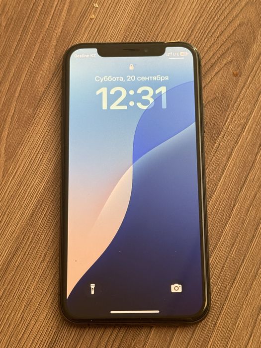 Iphone xs в хорошем состояний