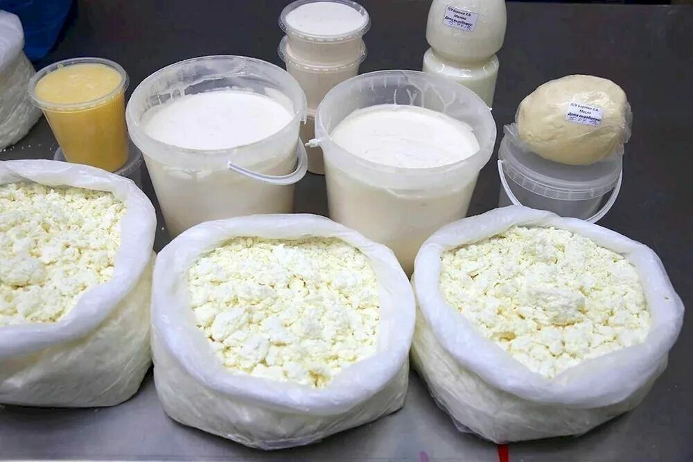 Козье и коровье молоком продукция