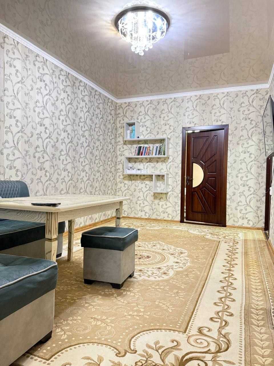 Продается квартира 3/2/4 
Ориентир: Мега Планет