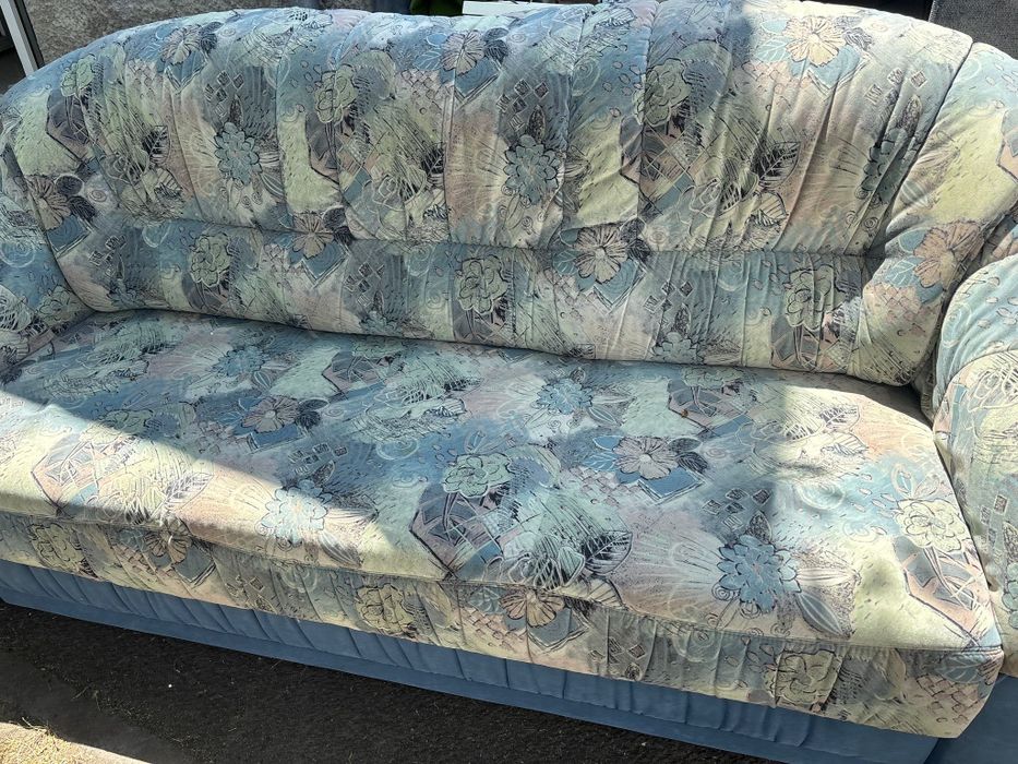 Canapea extensibila si 2 fotolii