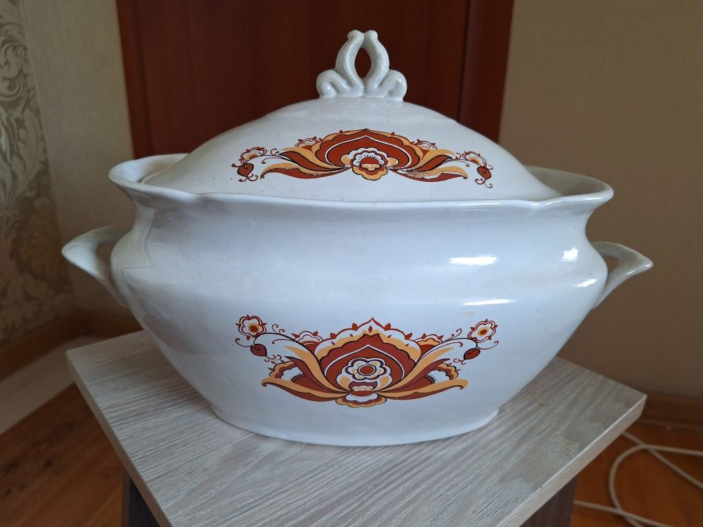 Продам супницу. СССР