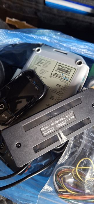 Продам Magicar 909s Dominant оригинал сняли так как продали авто