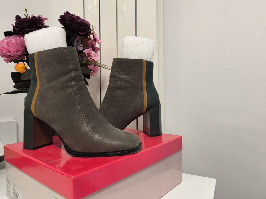 Botine/Ghete elegante din nabuc (piele naturala)