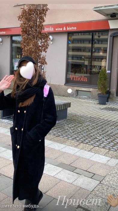 Пальто черного цвета