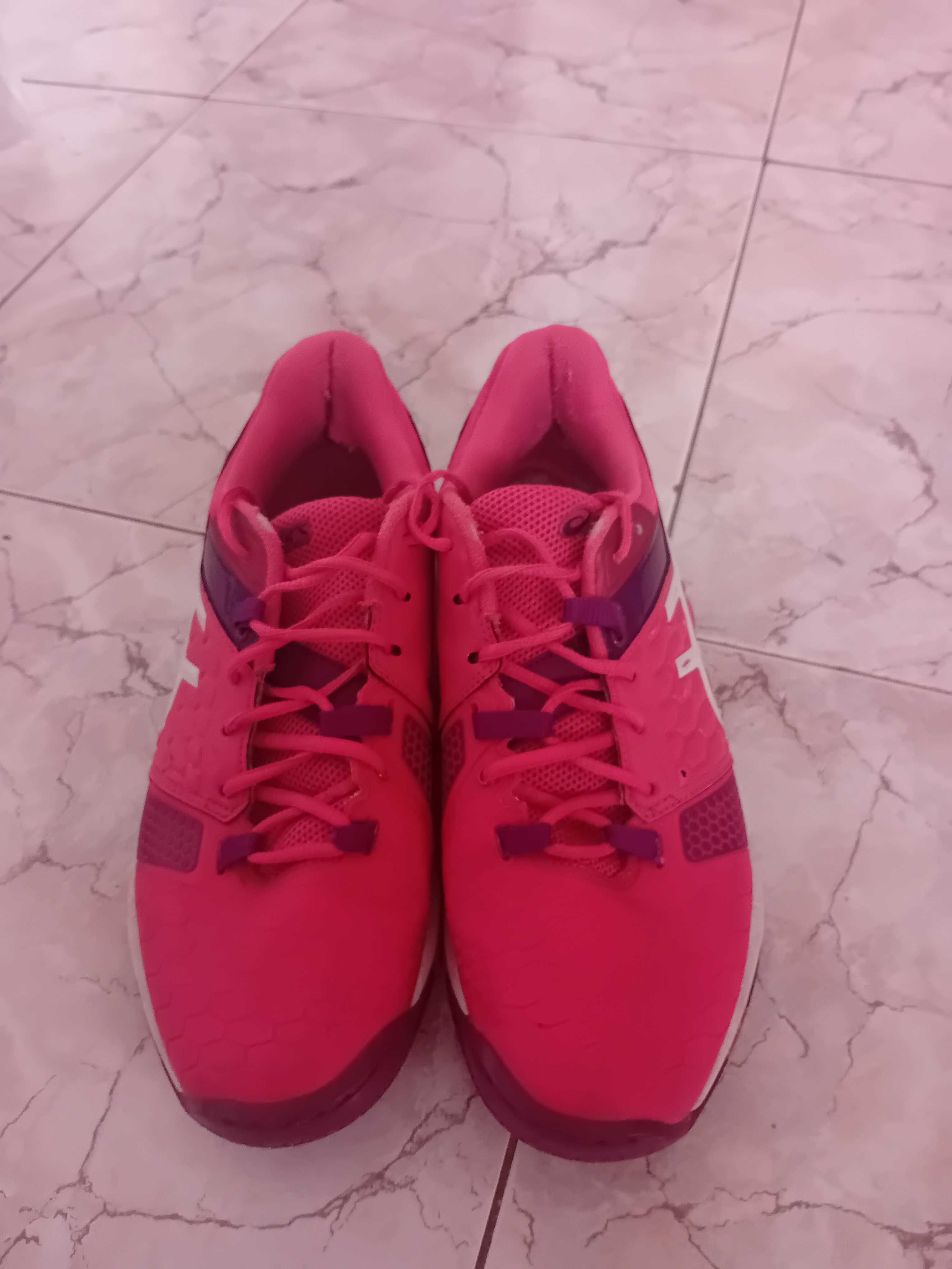 Дамски Asics 42 н