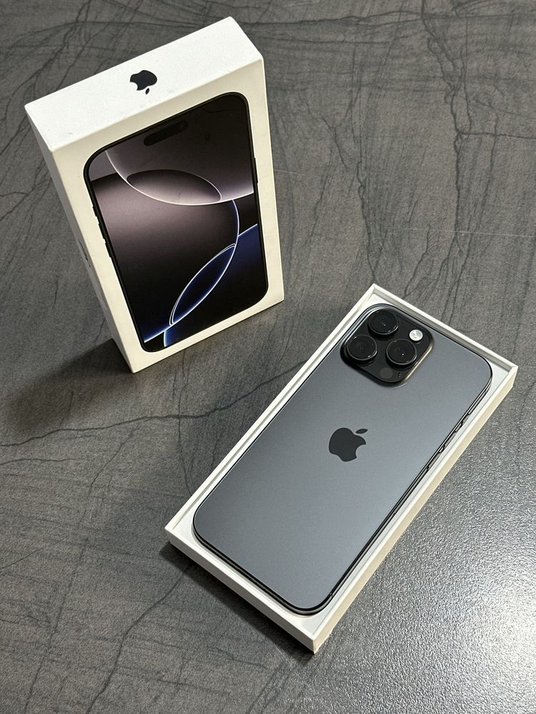 iPhone 16 Pro Max Black Titanium 256GB !