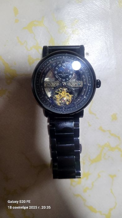 наручные часы PATEK PHILIPPE GENEVE 
Holati yaxshi avtopat zavod olgan