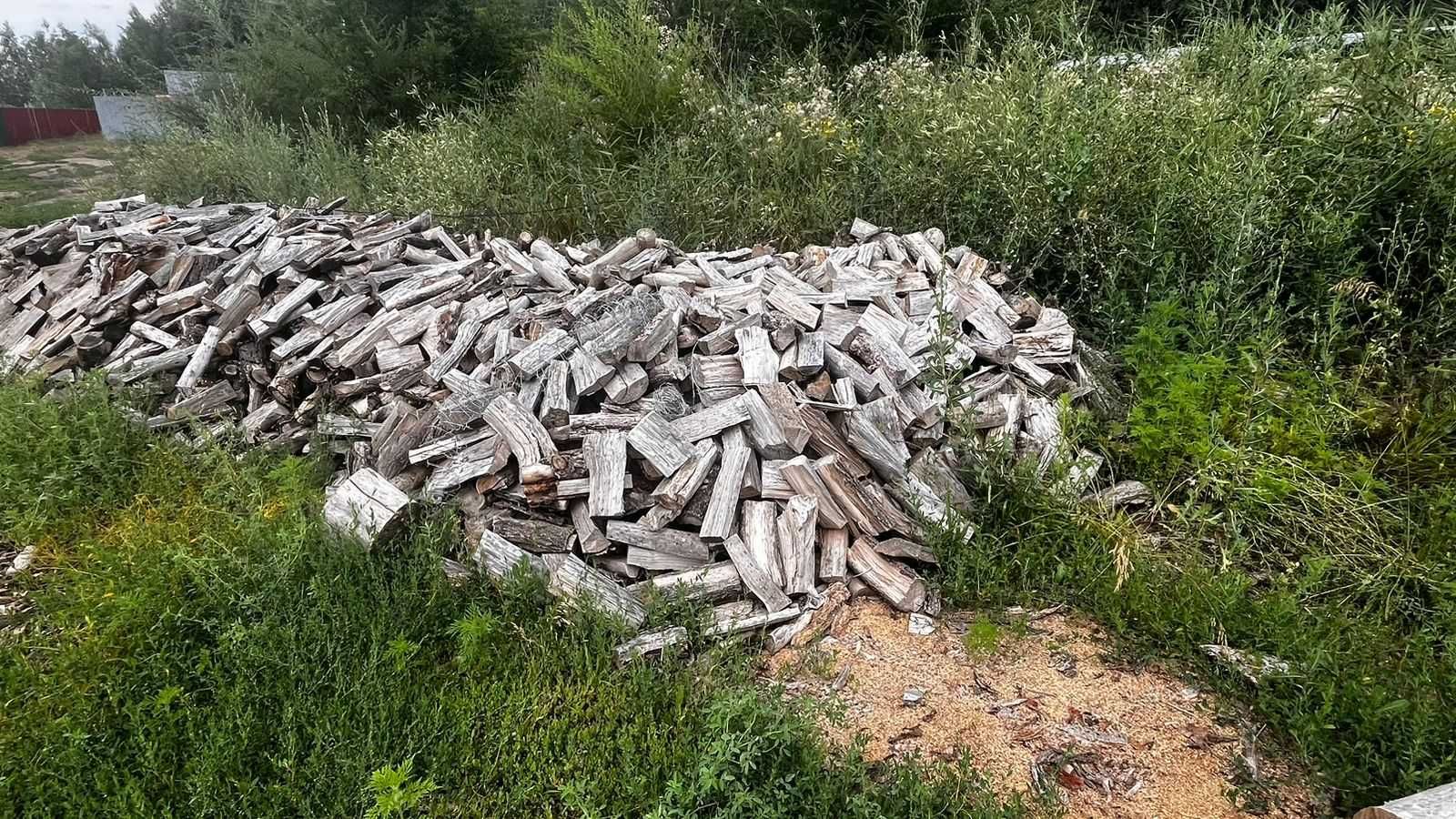 Продам сухой карагач, дрова на отопление/мангал итд