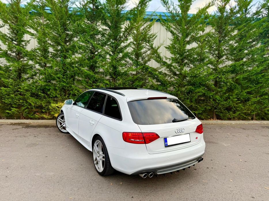 Vând Audi A4 2.0 TDI/3xS-line/Navi/Full Led/Panoramic/156.290km