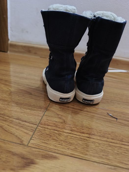 Bascheți Superga înalți