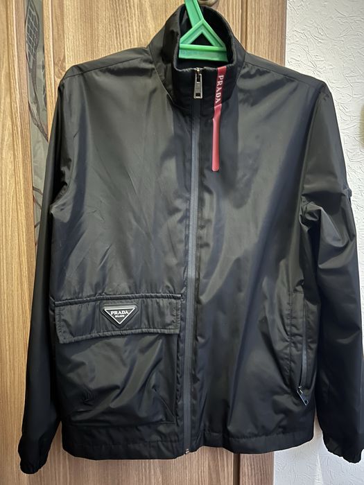 Ветровка Prada razmer s