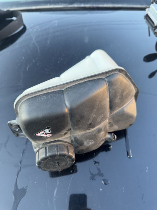 Разширителен съд за Mercedes Cls W219