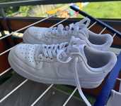 Adidasi nike air force 1